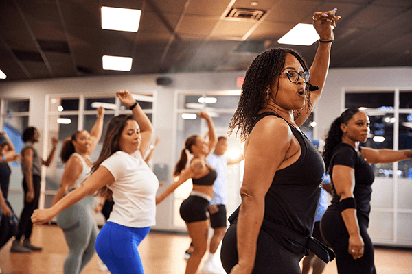 dance class at modern eos fitness gym