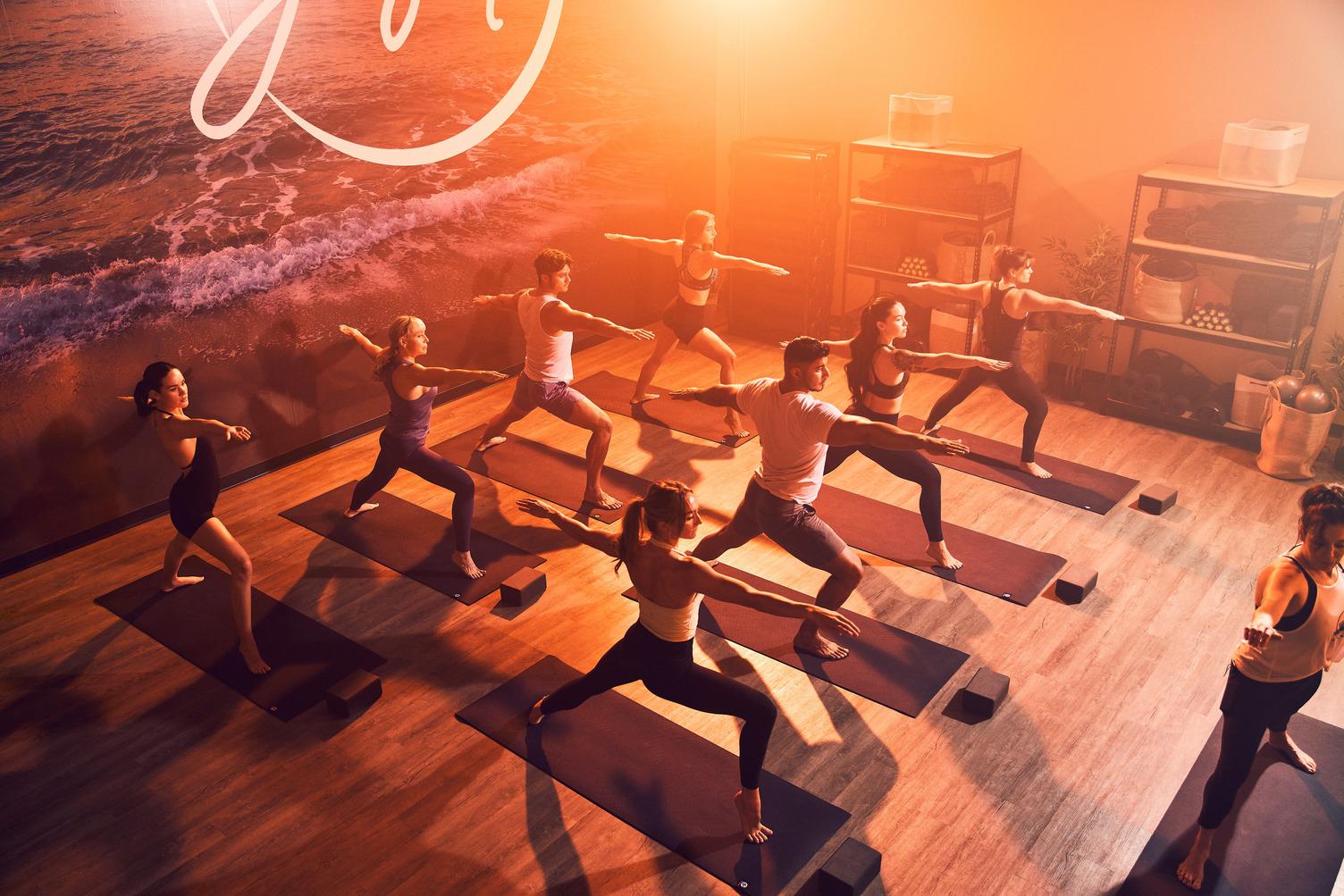 Hot Yoga 60
