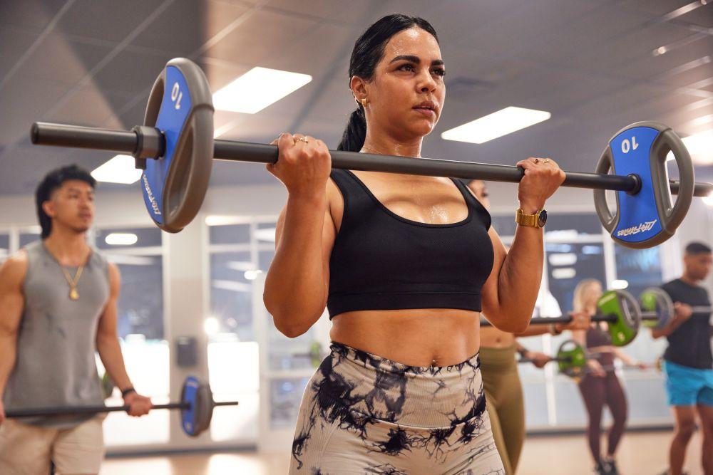 EOS weight lifting in cardio class