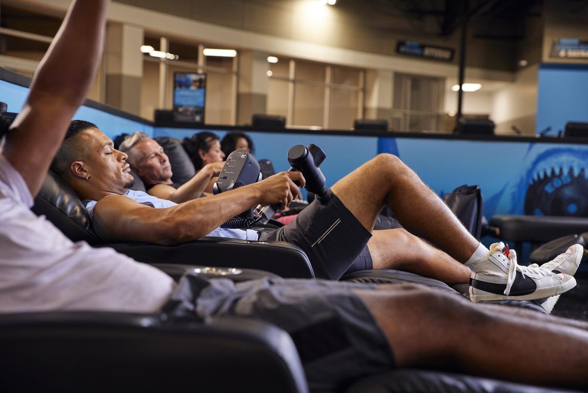 eos gym members in the tank getting recovered